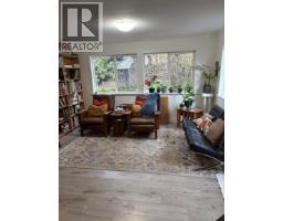 5702 Medusa Street, Sechelt, BC V0N3A0 Photo 8