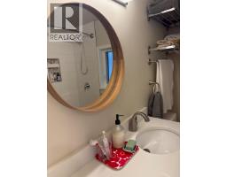 5702 Medusa Street, Sechelt, BC V0N3A0 Photo 27