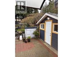 5702 Medusa Street, Sechelt, BC V0N3A0 Photo 25