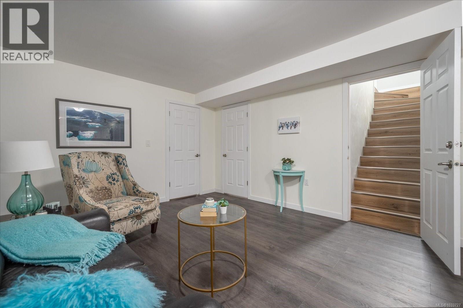 125 Arbutus Cres - 16