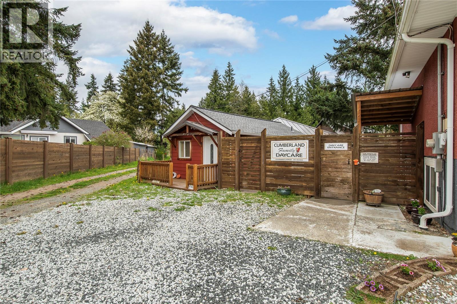 3402 Bevan Rd, Cumberland