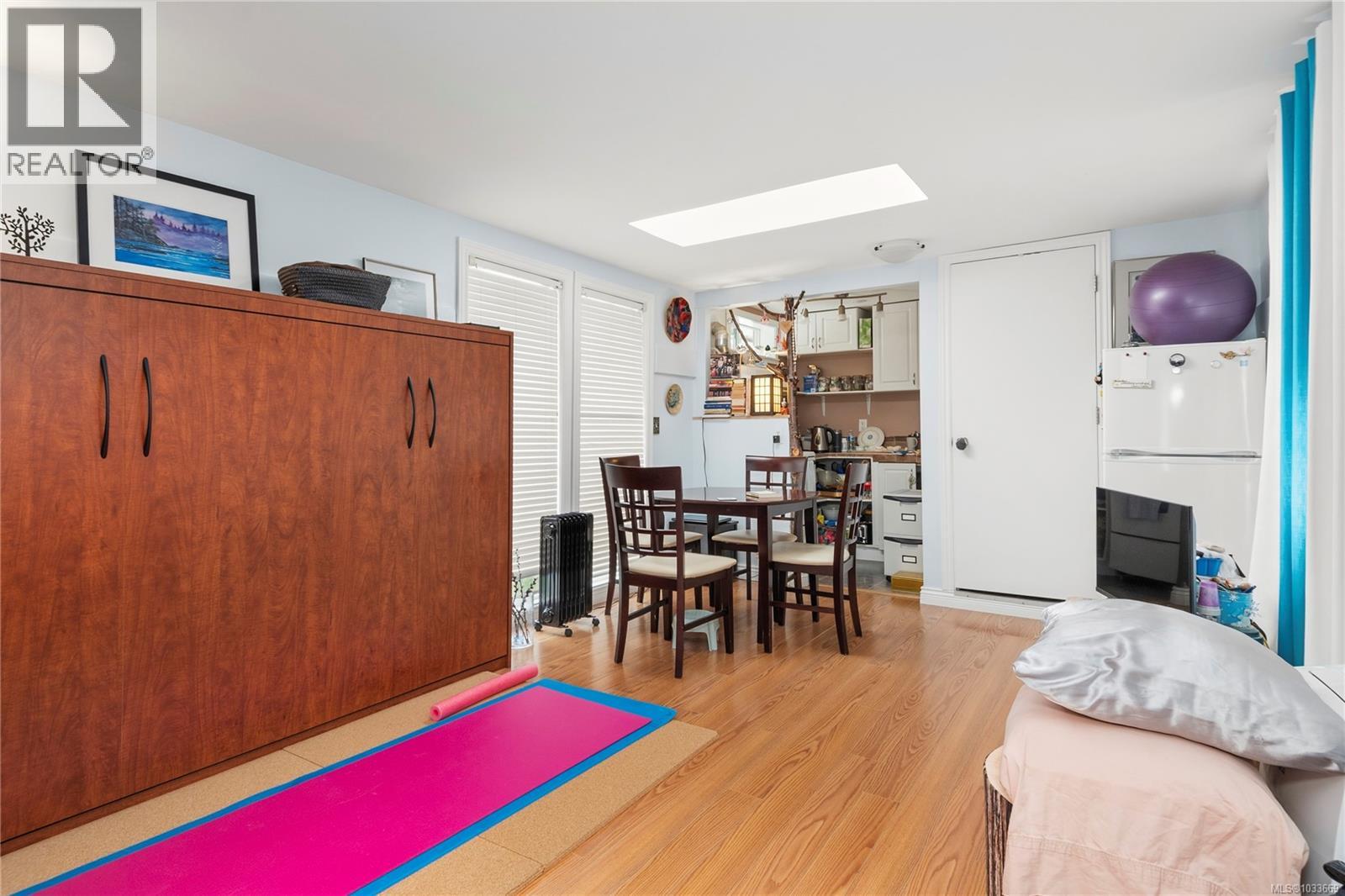 3402 Bevan Rd, Cumberland