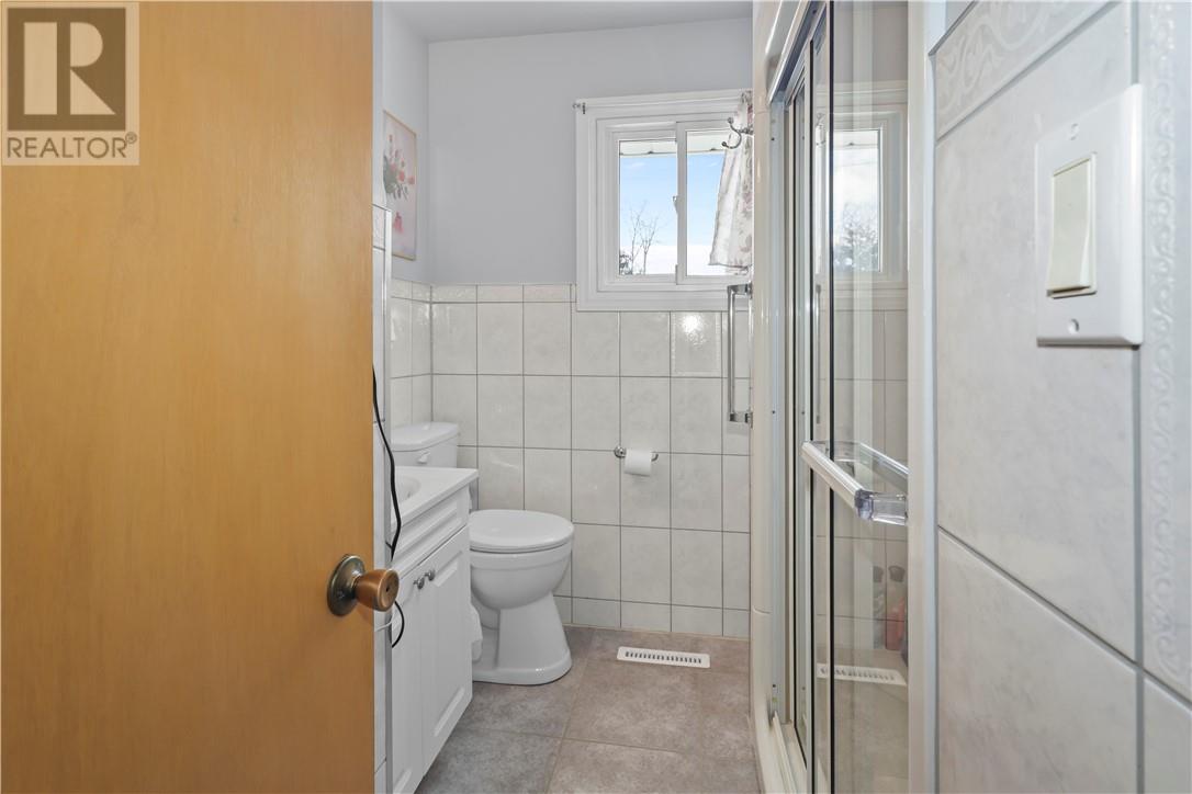 53 WALCOT Street, Little Current, Ontario, P0P1K0 — Photo 23