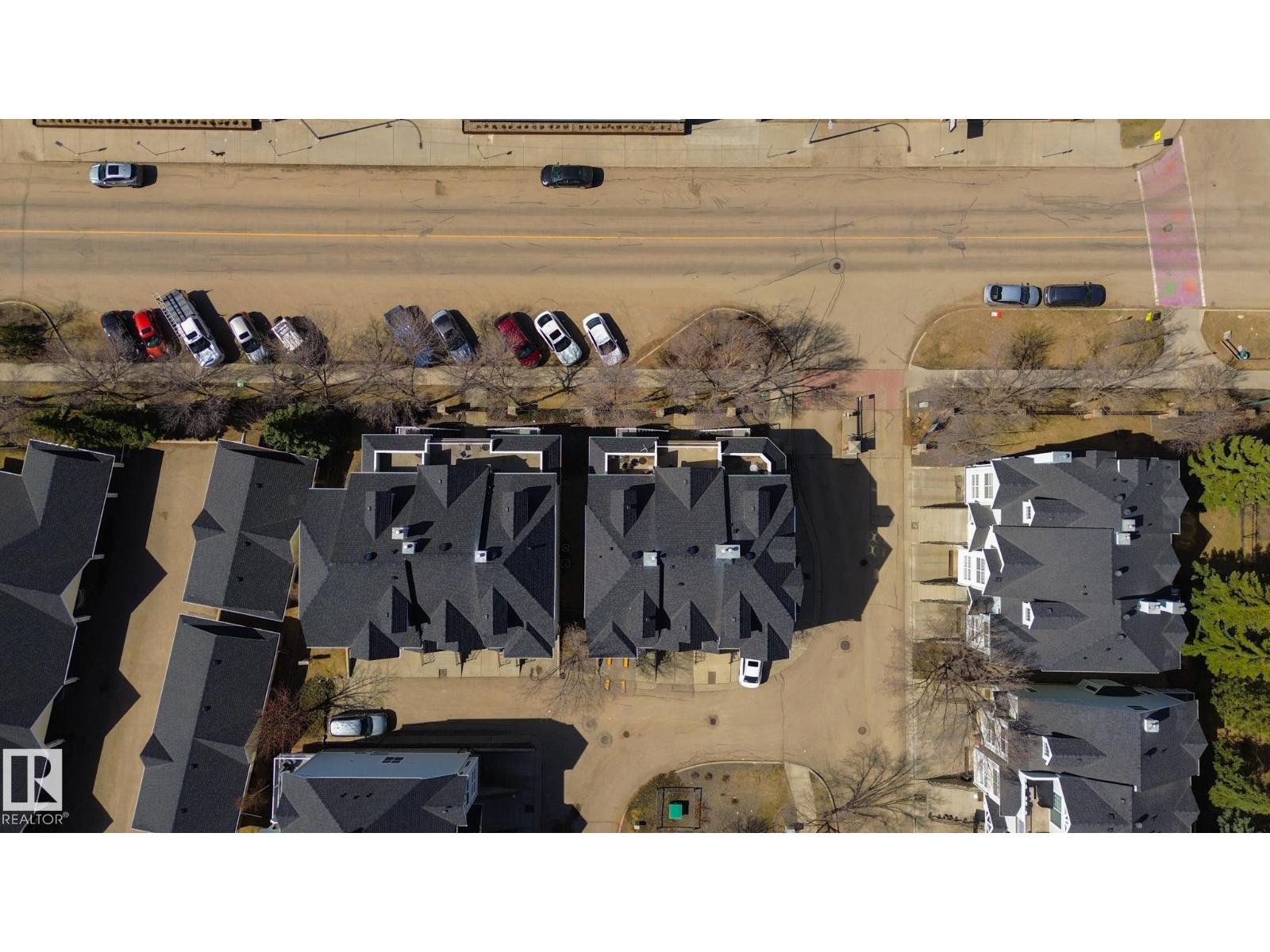 #3 10235 111 ST NW, Edmonton