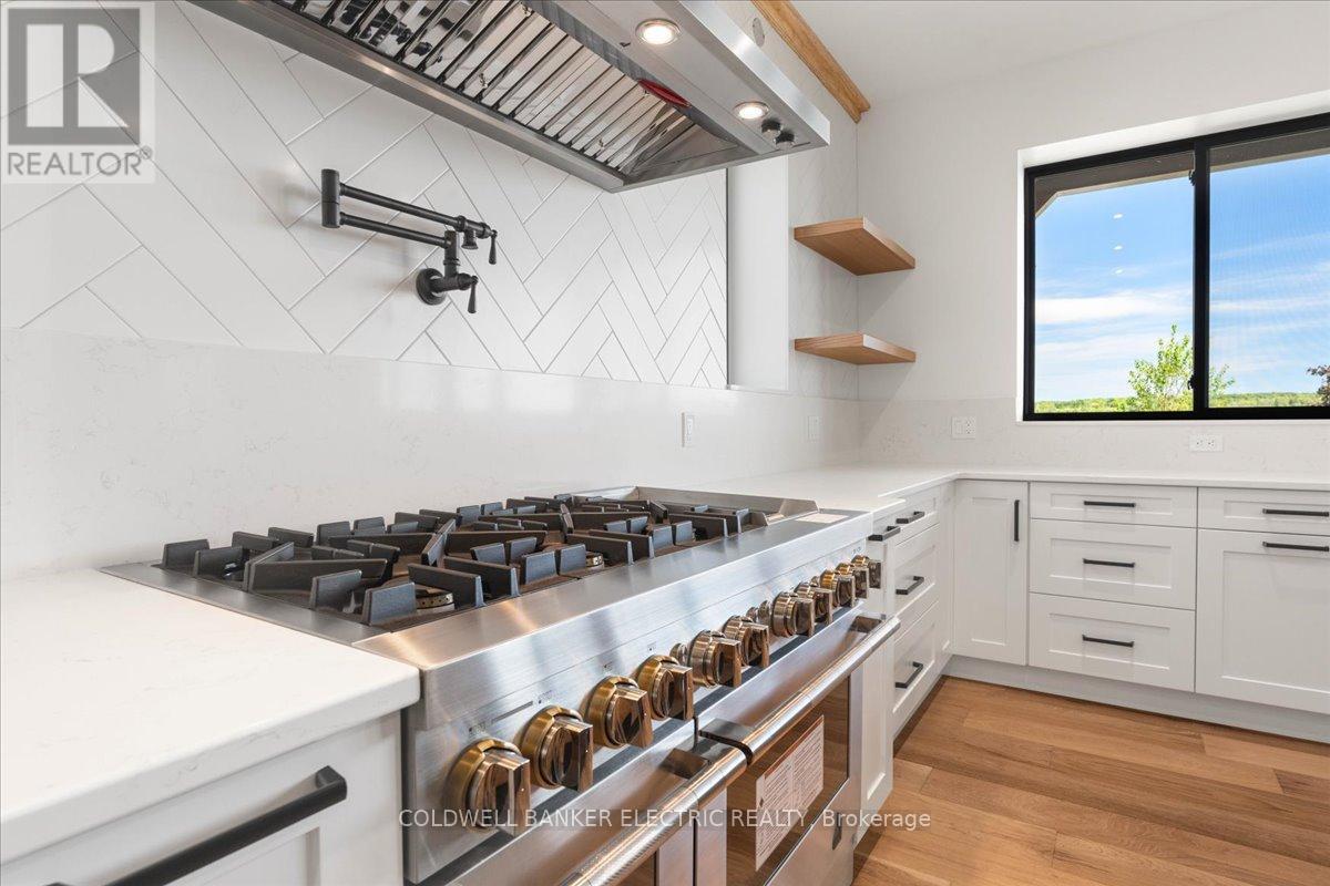 367 GIFFORD DRIVE — photo 13