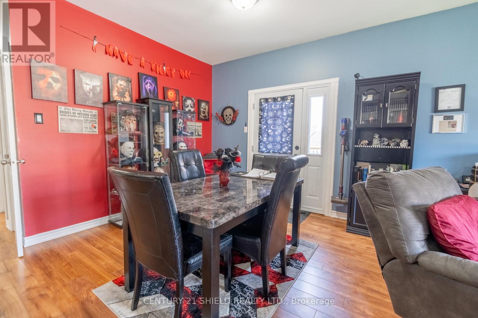 1520 GERALD STREET - 22