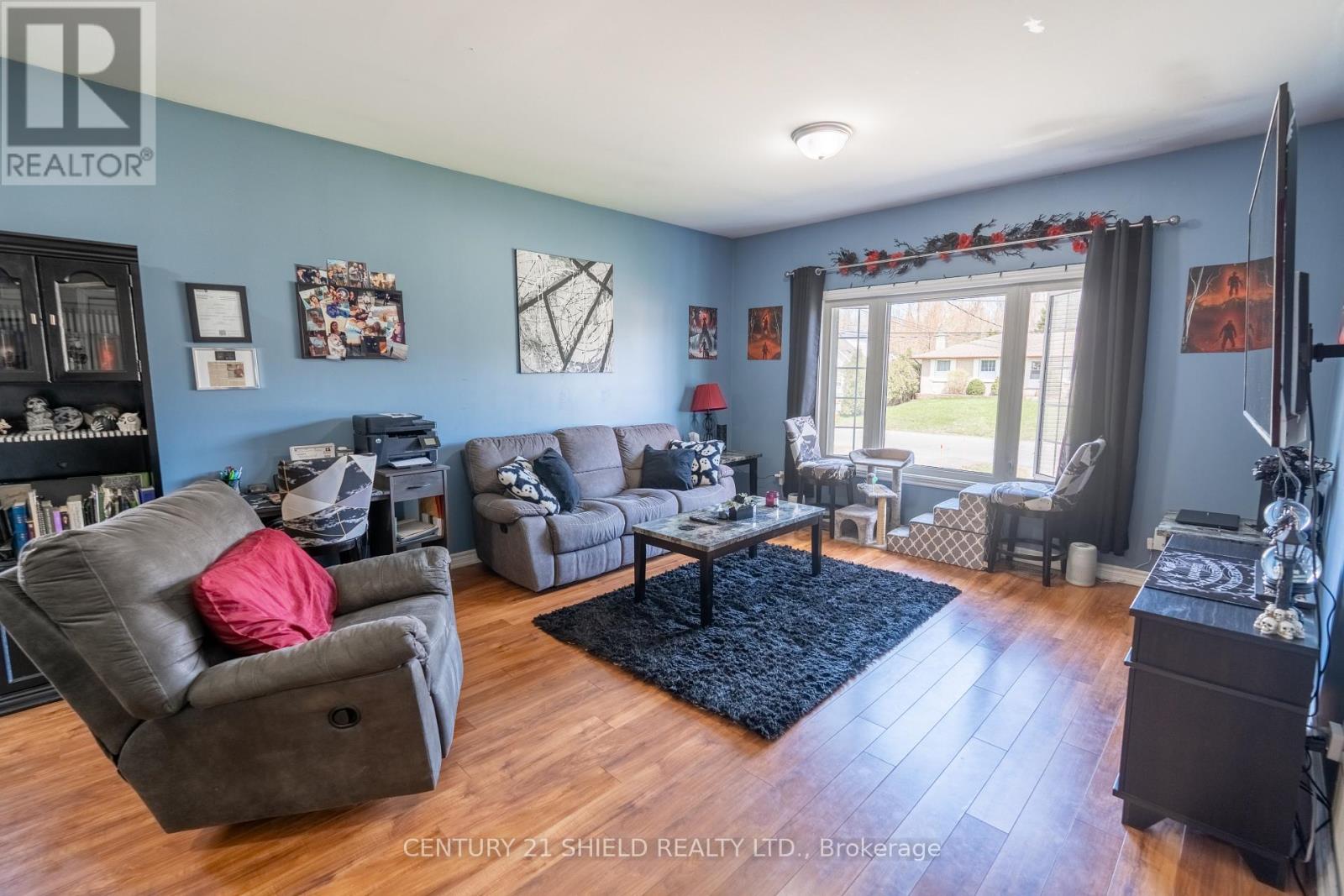 1520 GERALD STREET - 23
