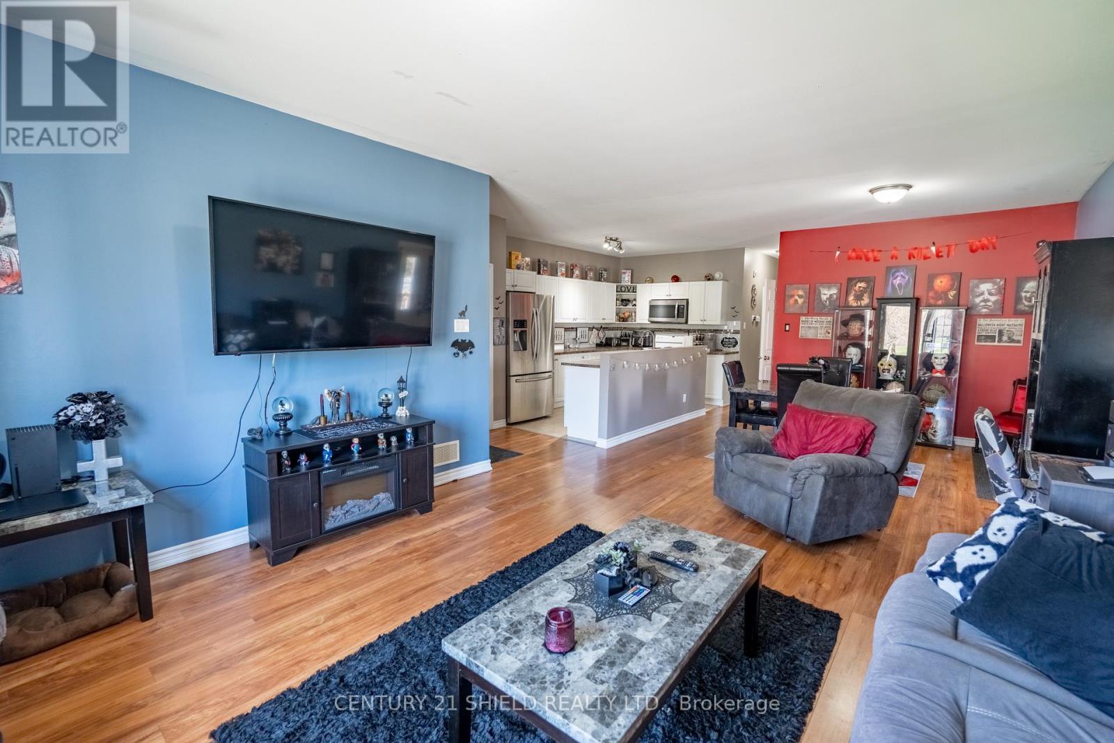 1520 GERALD STREET - 24