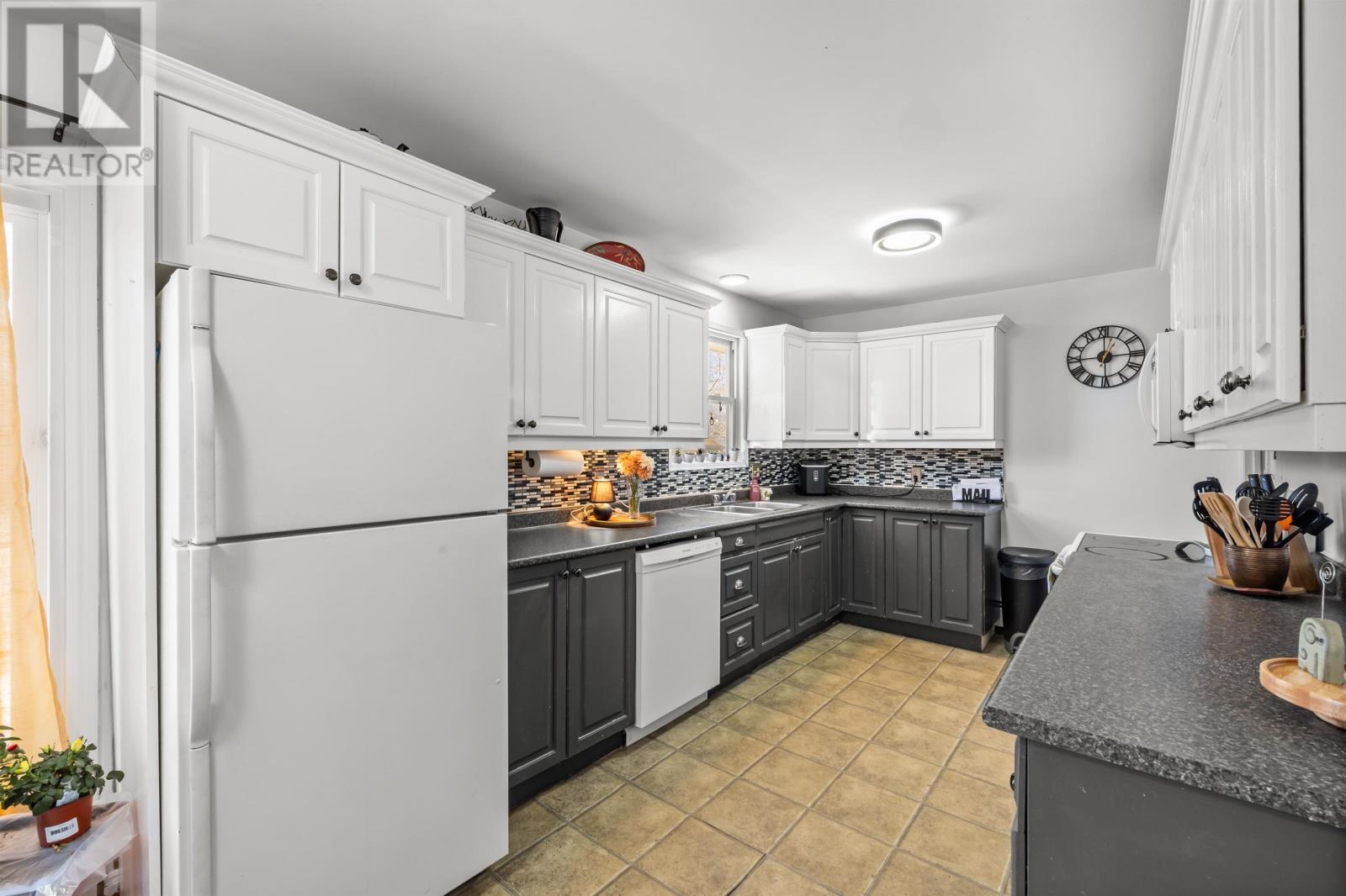 1 Braemore Avenue - 12