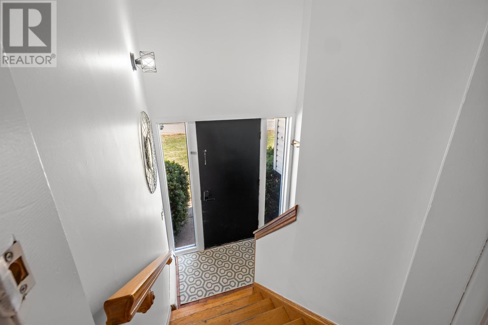1 Braemore Avenue - 16
