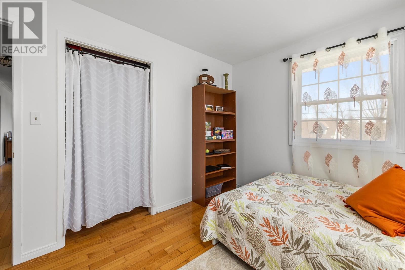 1 Braemore Avenue - 22