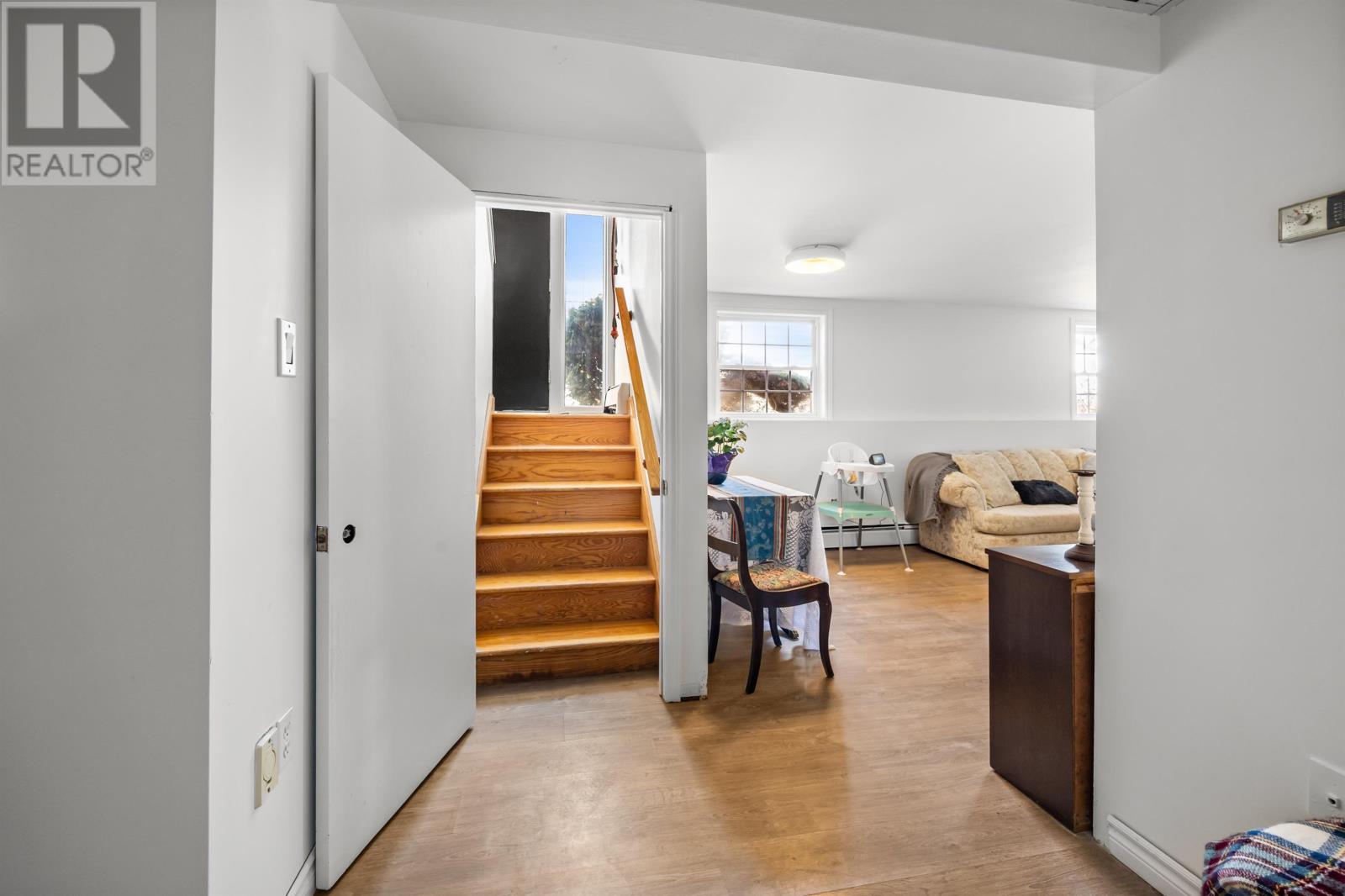 1 Braemore Avenue - 38