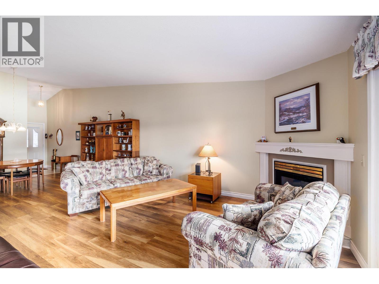 4450 Ponderosa Drive Unit# 202, Peachland