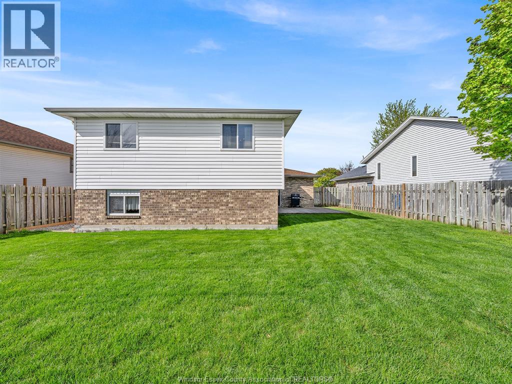 654 RICHMOND, Amherstburg, Ontario, N9V3Z4 — Photo 35