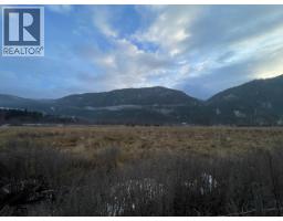 1400 Manly Meadows Road, Grand Forks, BC V0H1H9 Photo 17