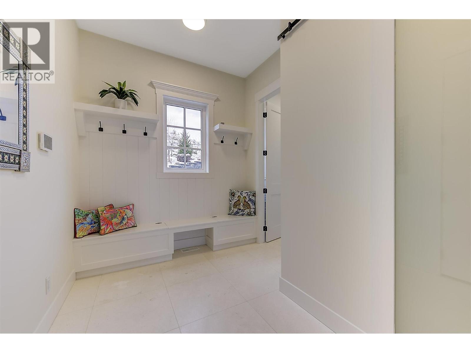  3279 Vineyard View Drive, West Kelowna