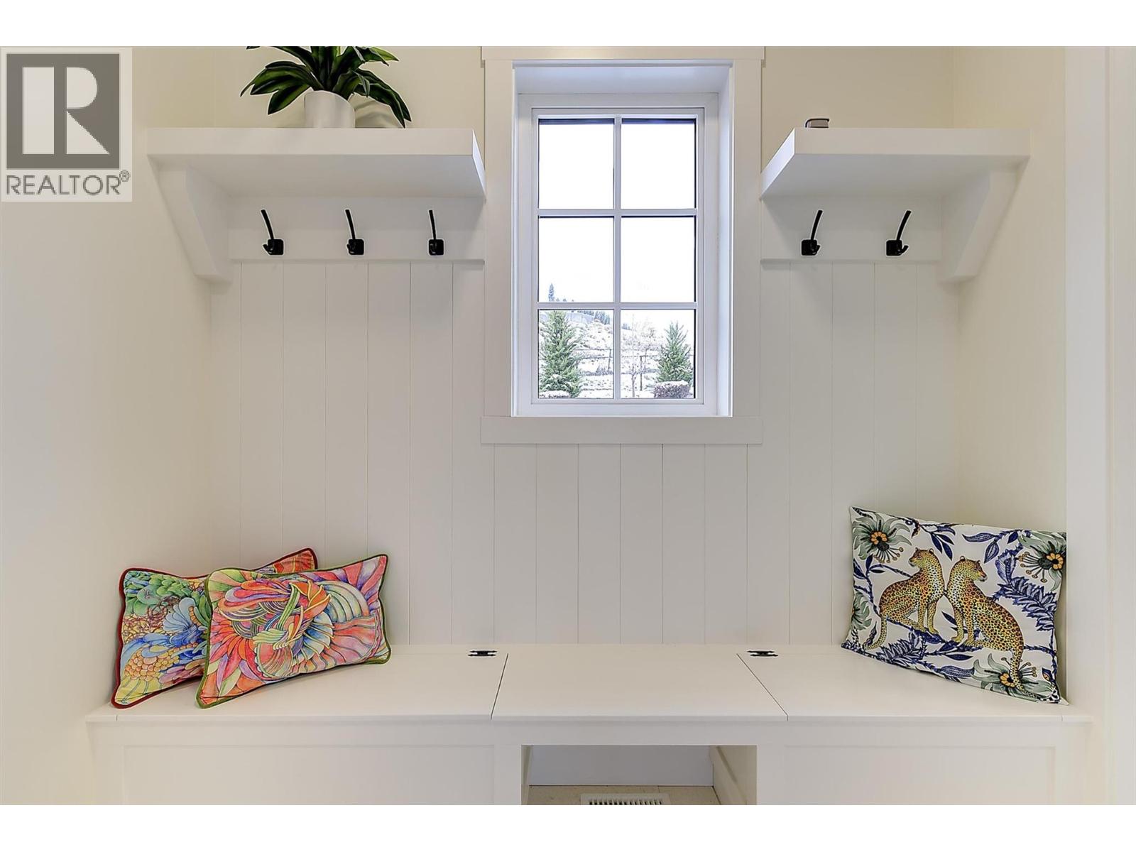  3279 Vineyard View Drive, West Kelowna