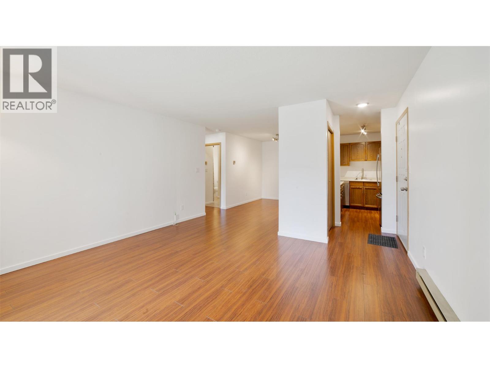 208D 735 Cook Road, Kelowna