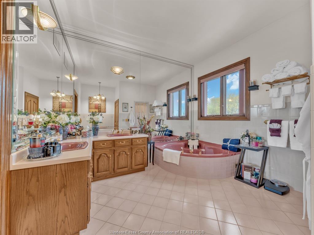 883 Front ROAD South, Amherstburg, Ontario, N9V2M4 — Photo 31