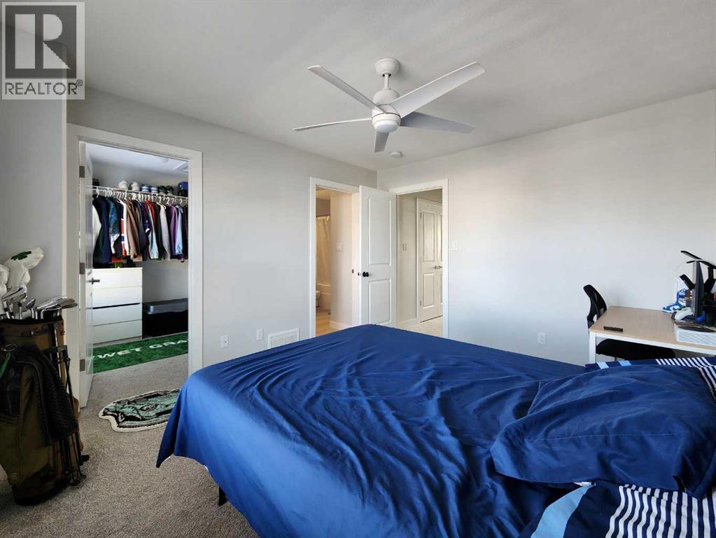 2, 69 Aquitania Circle W — photo 17