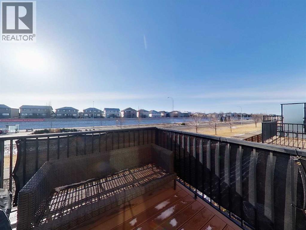 2, 69 Aquitania Circle W — photo 26