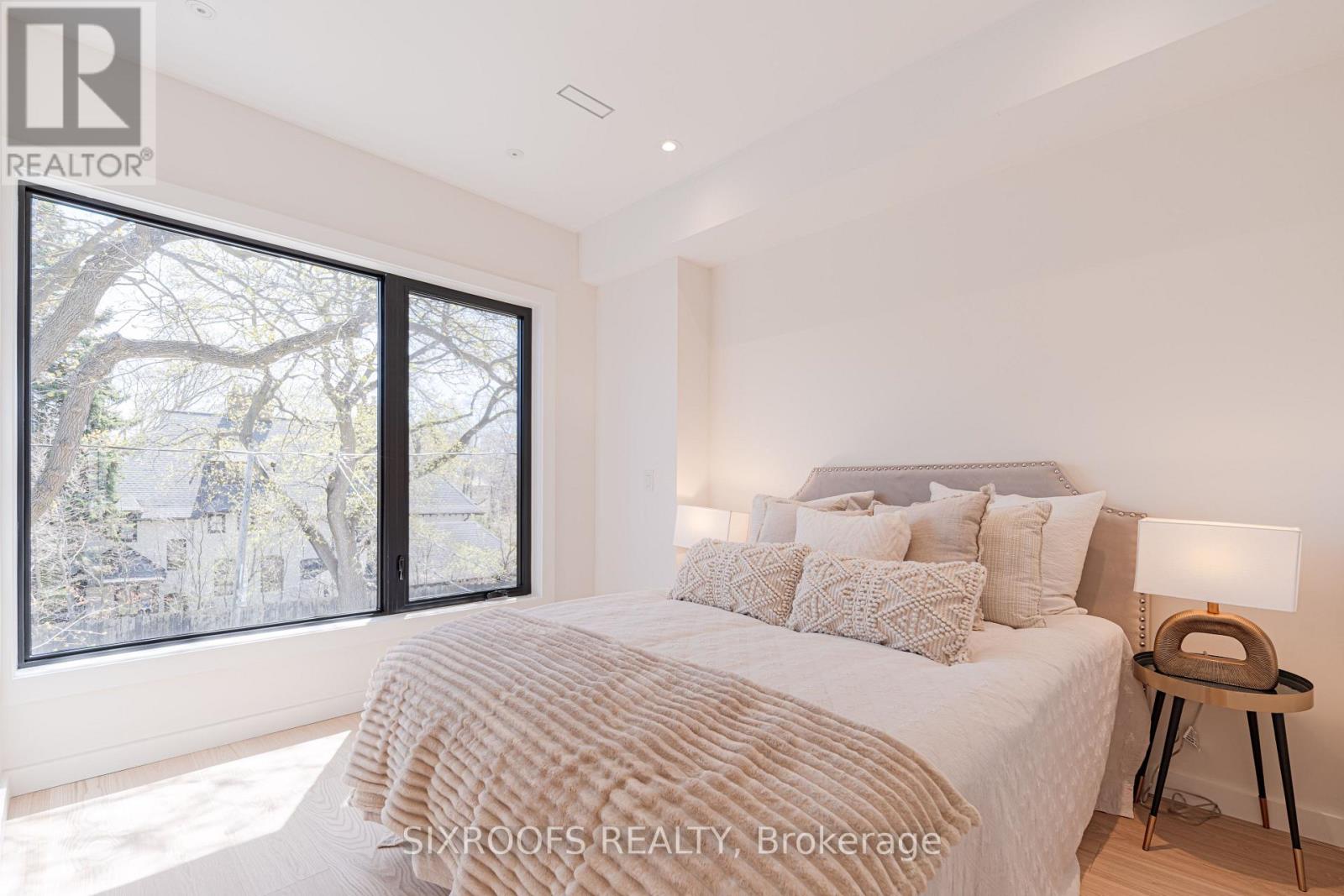 44A ALCINA AVENUE - 24
