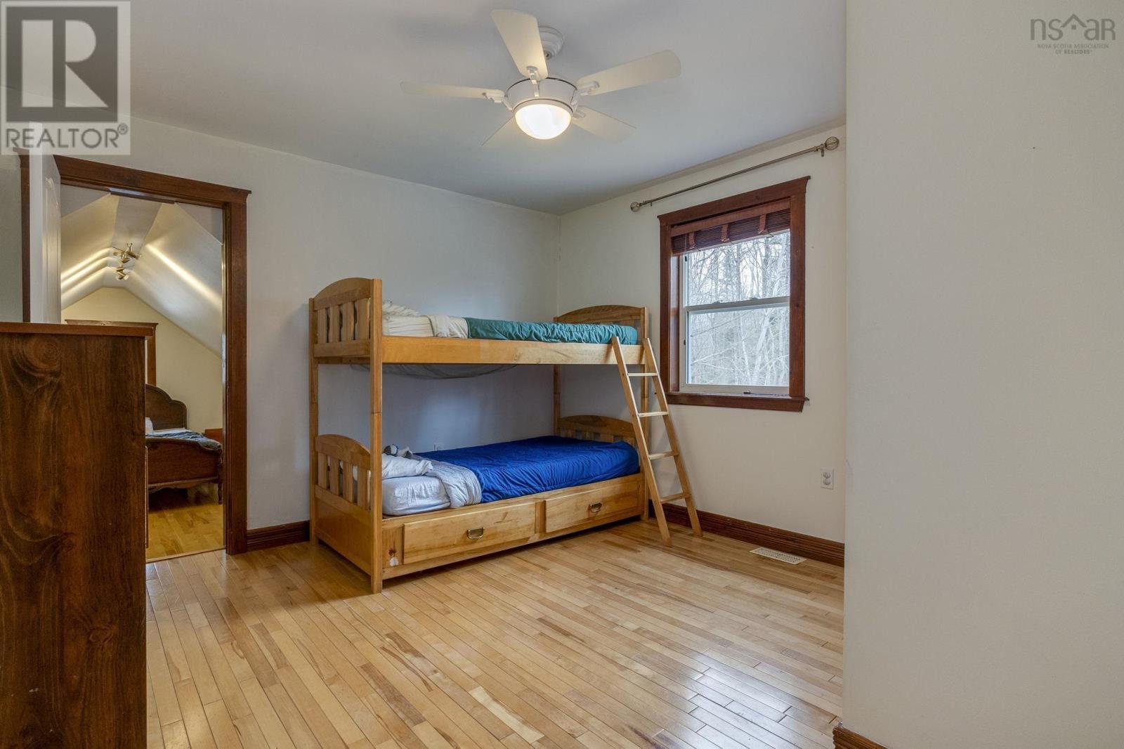 29 Robie Avenue - 38