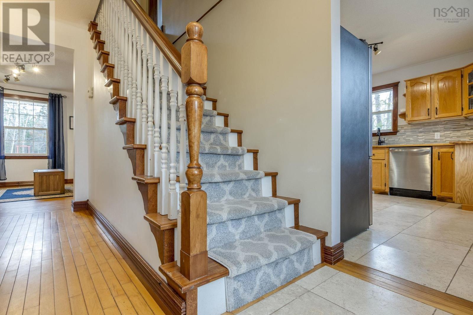 29 Robie Avenue - 7