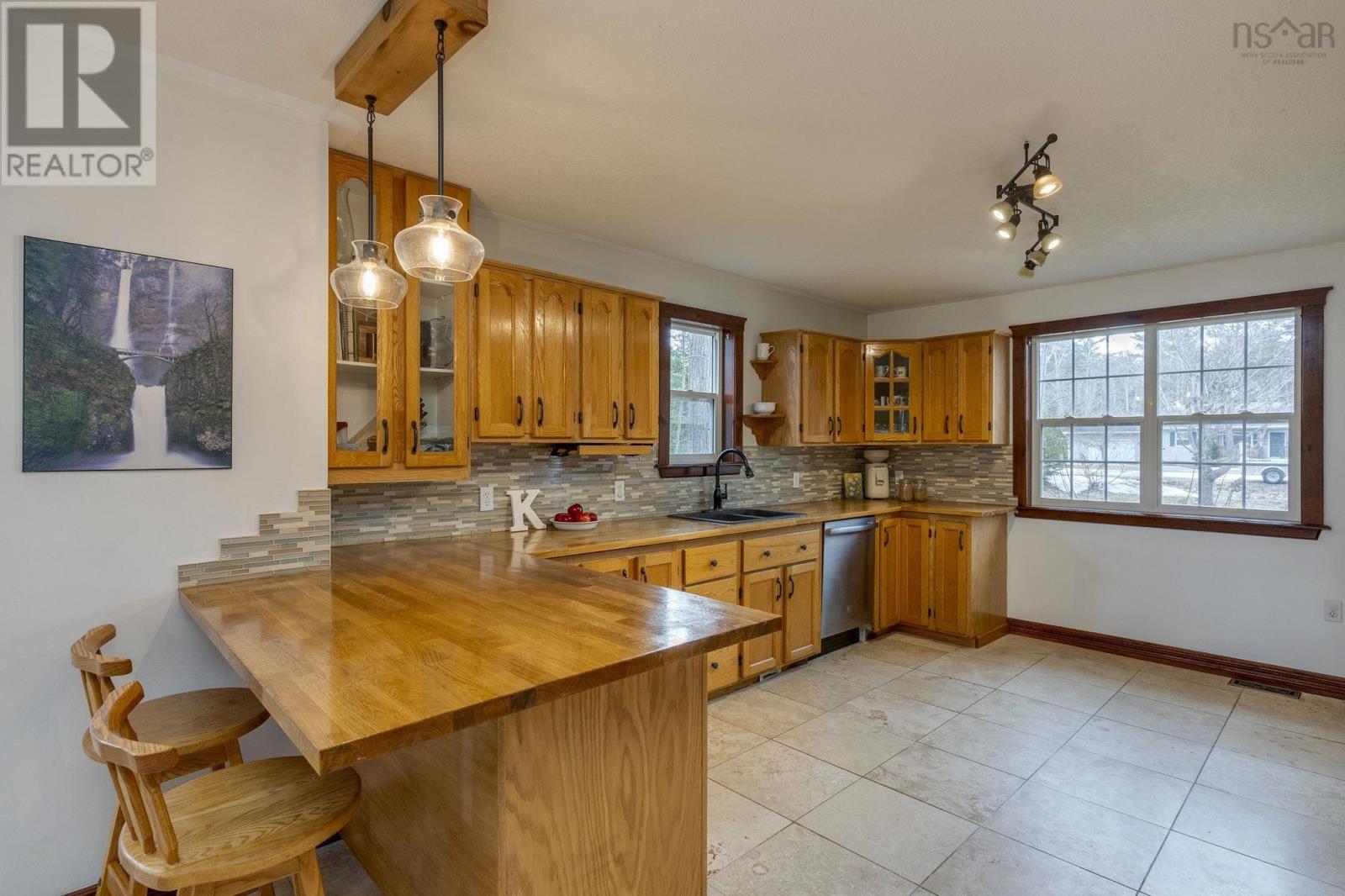29 Robie Avenue - 9