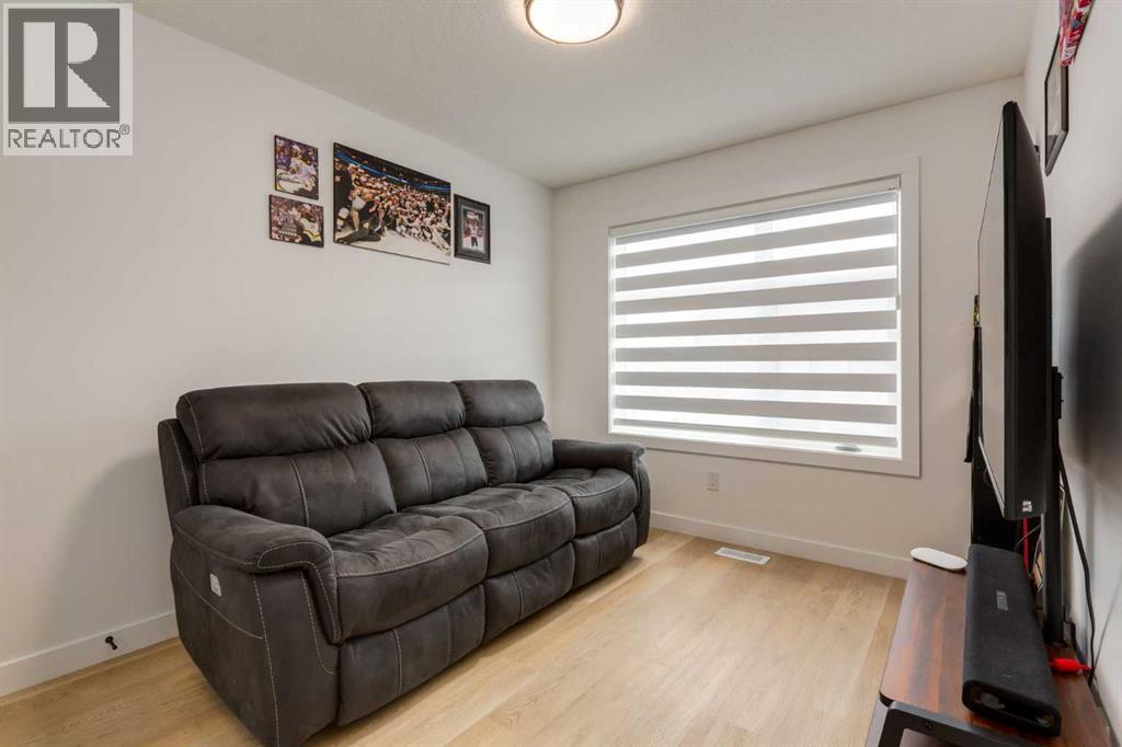 94, 903 Mahogany Boulevard SE — photo 33