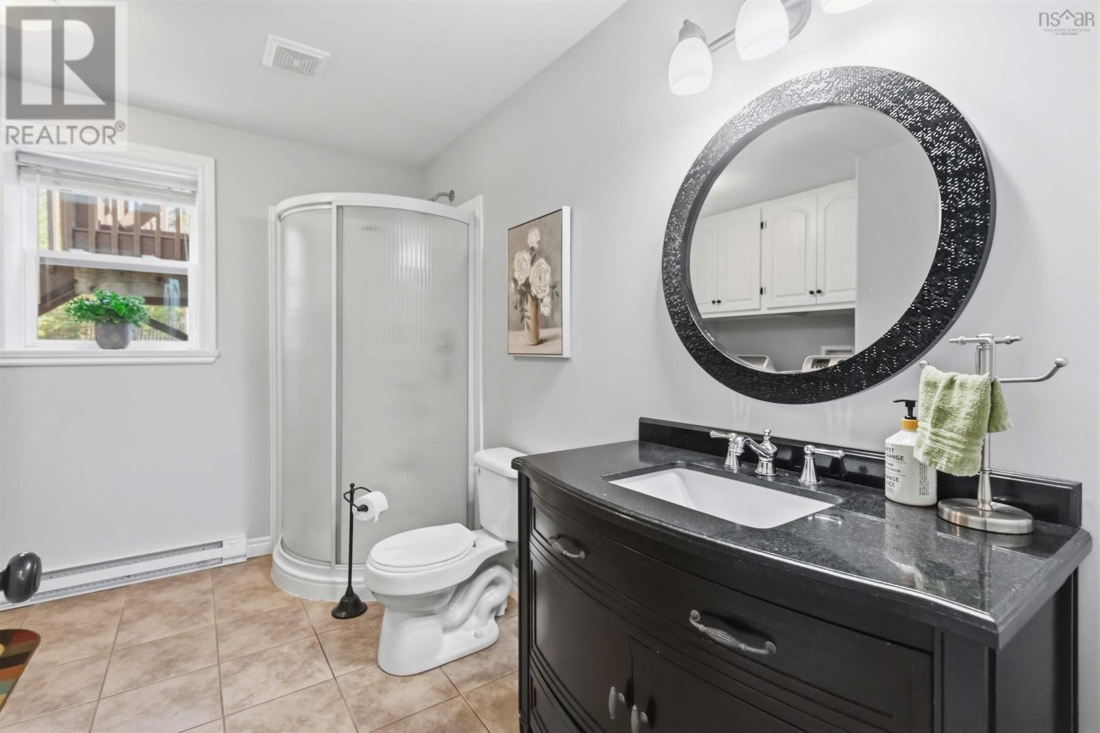 Property 27 of 38 of 28 Tenshire Court