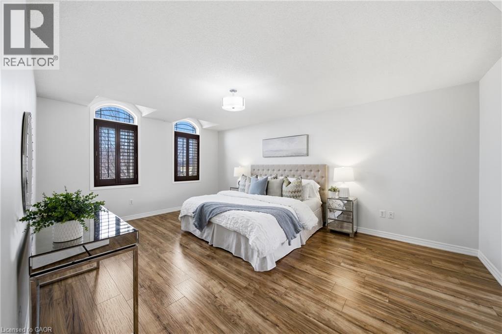 189 CLOVERLEAF Drive - 31