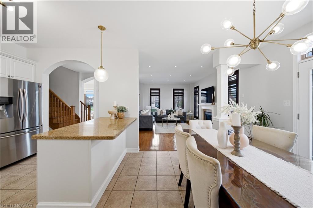 189 CLOVERLEAF Drive - 21