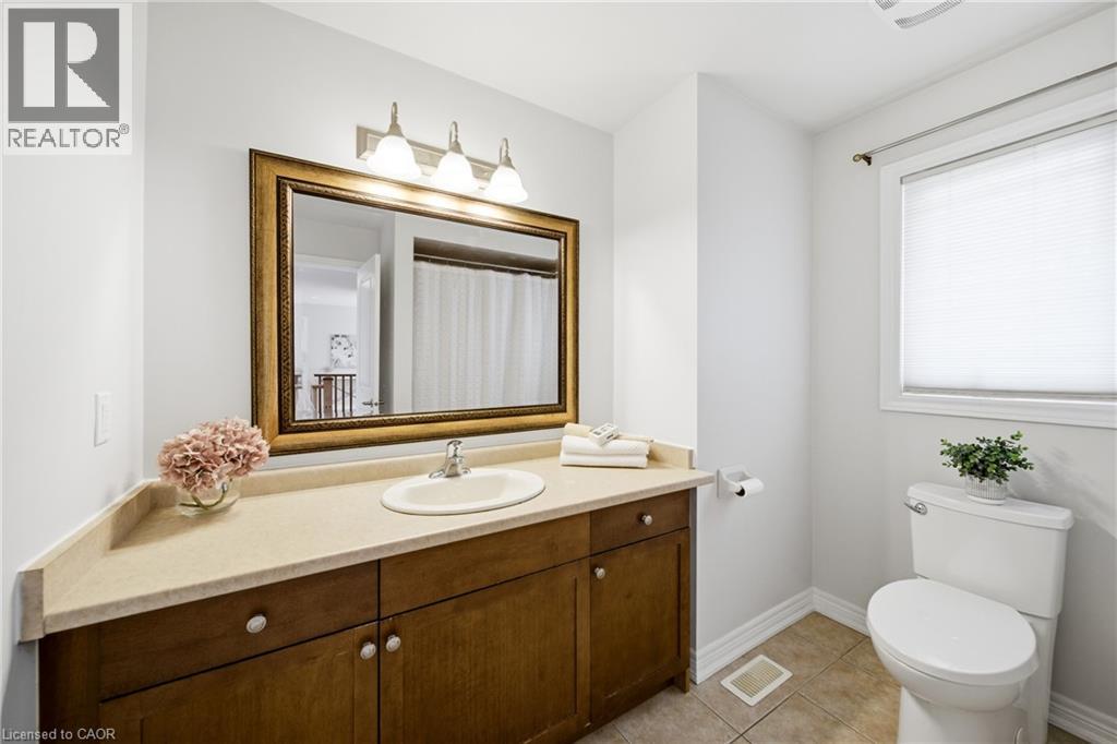 189 CLOVERLEAF Drive - 38