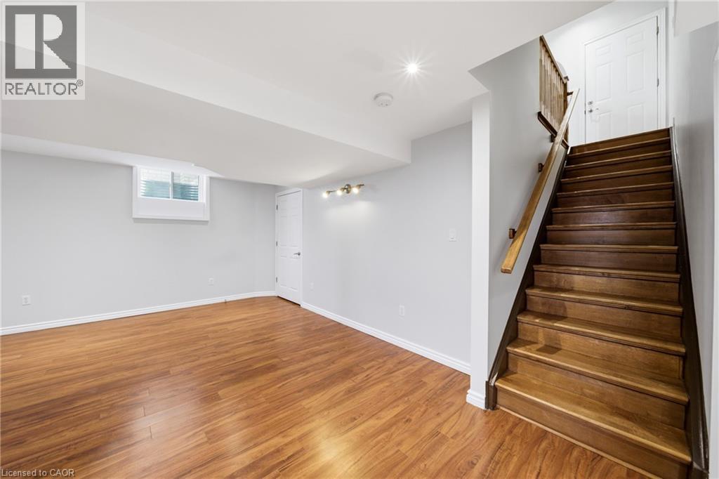 189 CLOVERLEAF Drive - 41