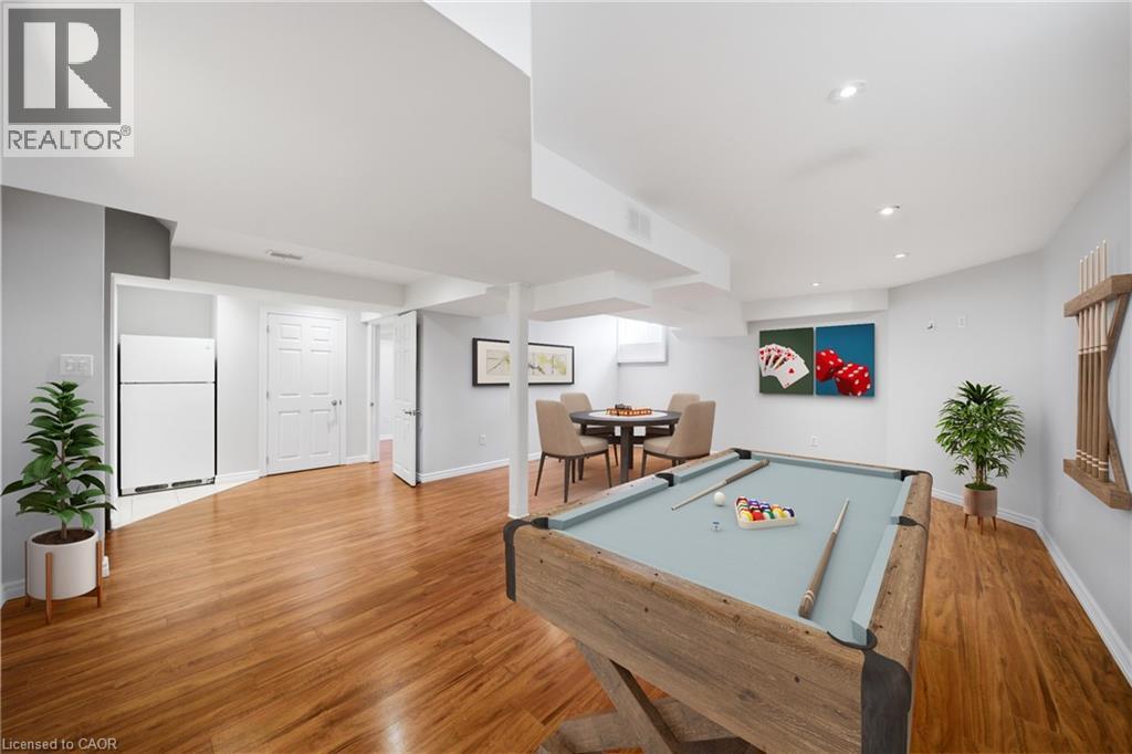 189 CLOVERLEAF Drive - 42