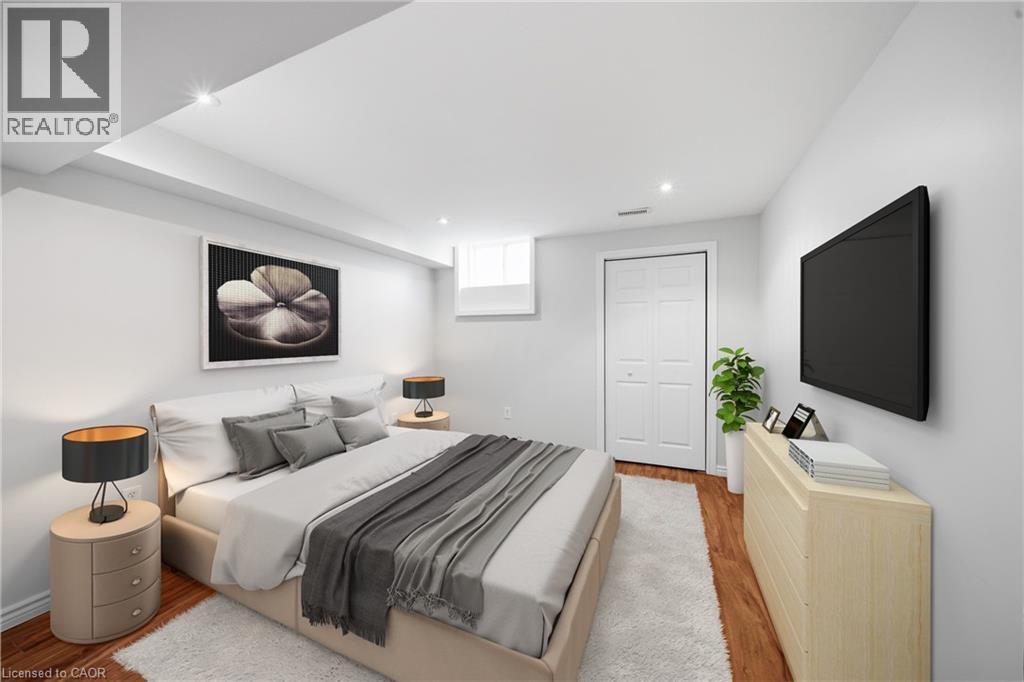 189 CLOVERLEAF Drive - 45