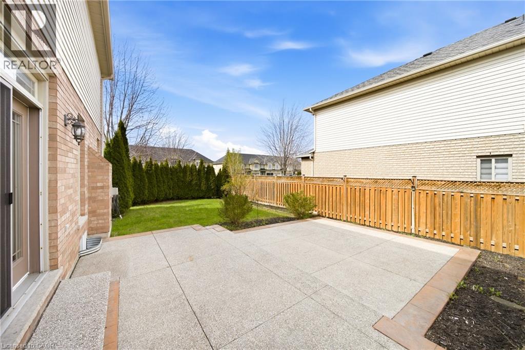 189 CLOVERLEAF Drive - 47