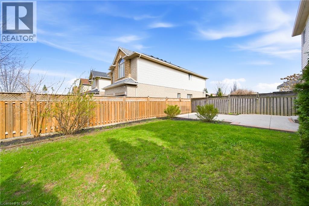 189 CLOVERLEAF Drive - 50