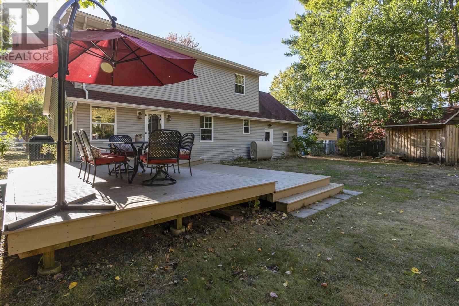 29 Robie Avenue - 47