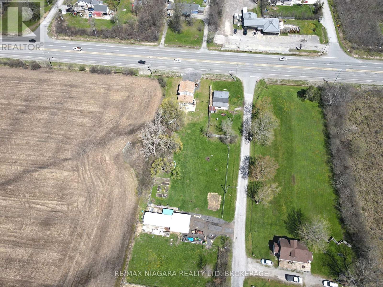 1891 GARRISON ROAD - 20