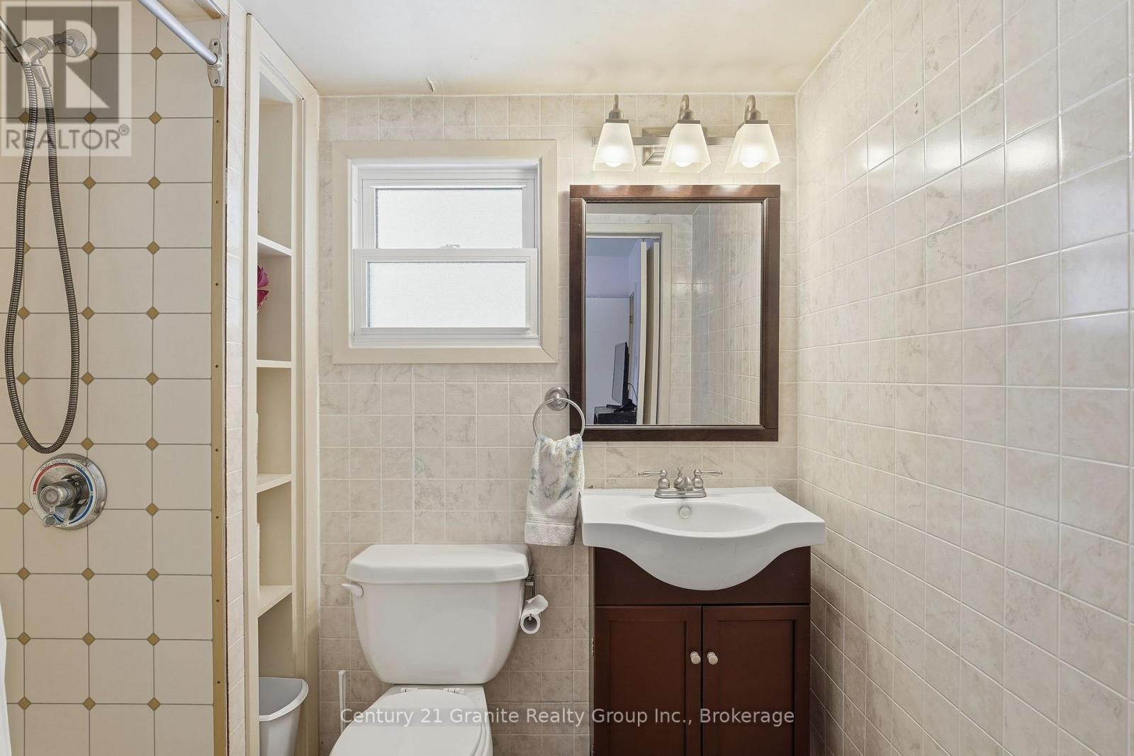 101 VICTORIA STREET, Dysart et al (Dysart), Ontario, K0M1S0 — Photo 18