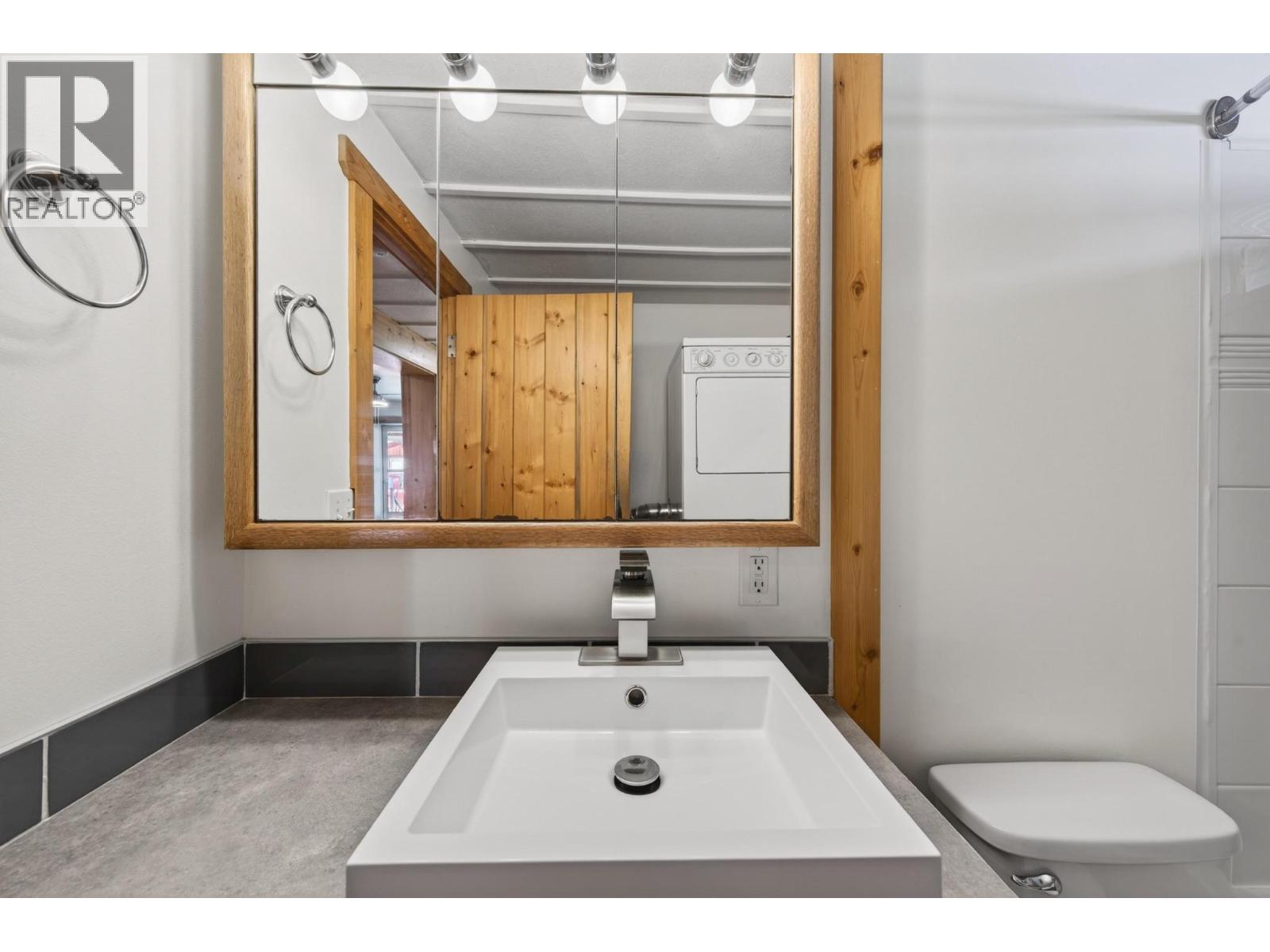 #10 1400 12th Street - 28