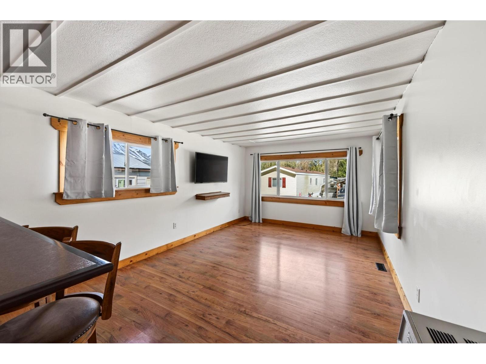 #10 1400 12th Street - 4