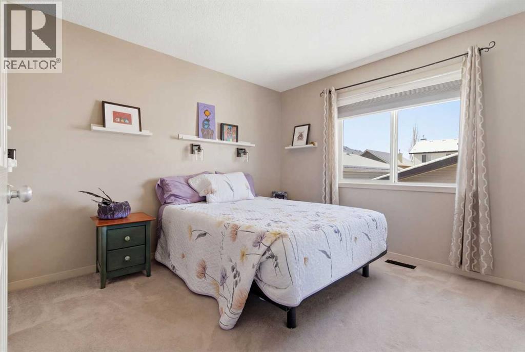 90 Cranberry Square - 24