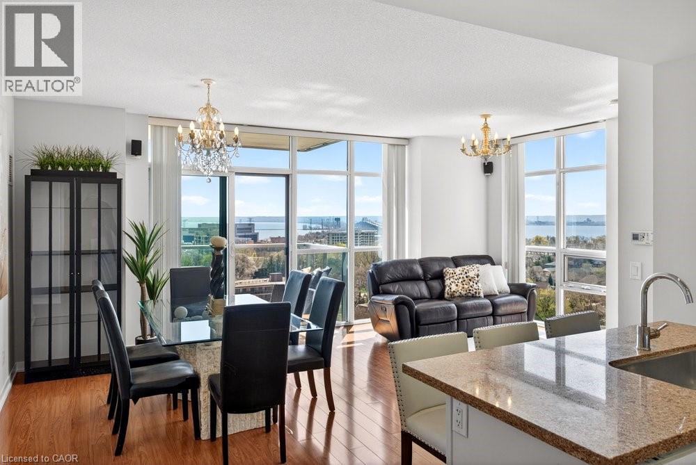 551 MAPLE Avenue Unit# 1501, Burlington, Ontario, L7S1M7 — Photo 3