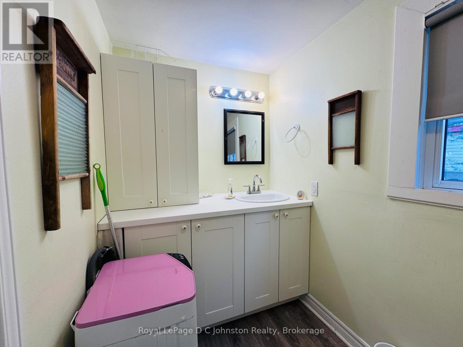 175 BELCHER LANE - 14