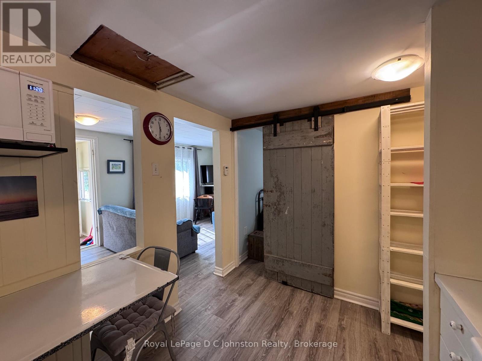 175 BELCHER LANE - 15
