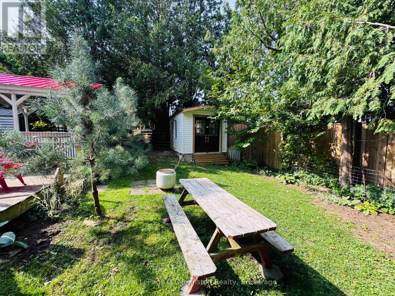 175 BELCHER LANE - 24
