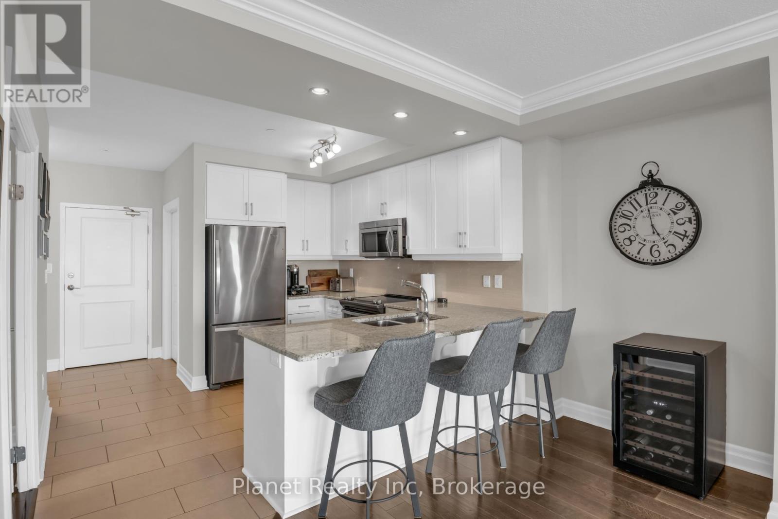409 - 150 WELLINGTON STREET E — photo 11